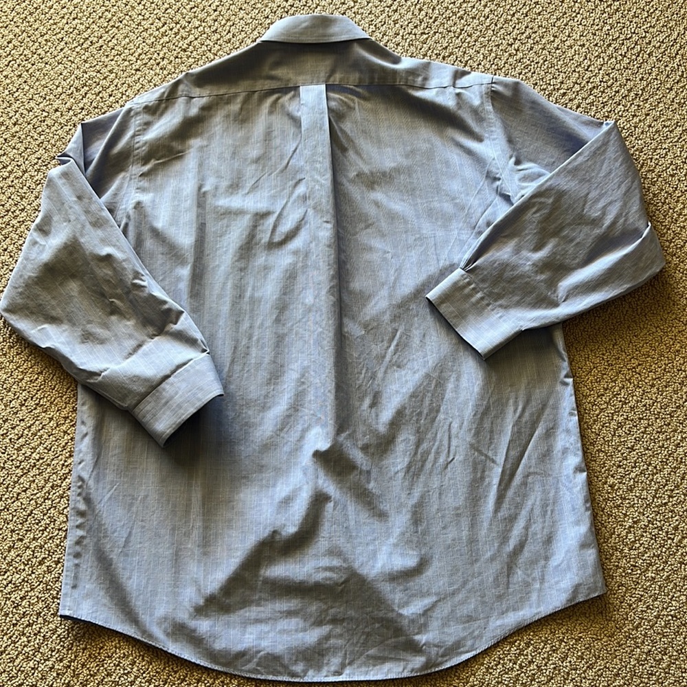 Button down shirt - Picture 4 of 6